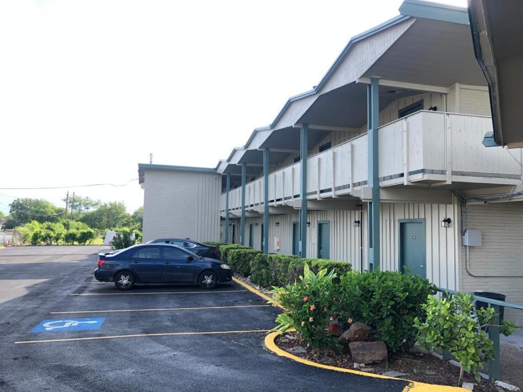 Safari Inn Motel Corpus Christi Bagian luar foto